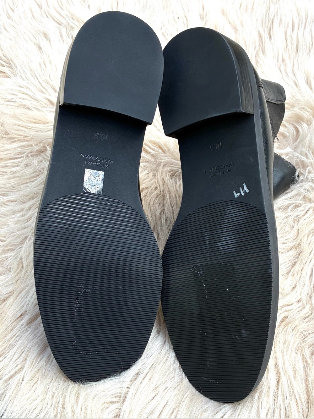 Stuart Weitzman NWOT Sondra Black Leather Chelsea Boots Sz 10.5 - Picture 8 of 8